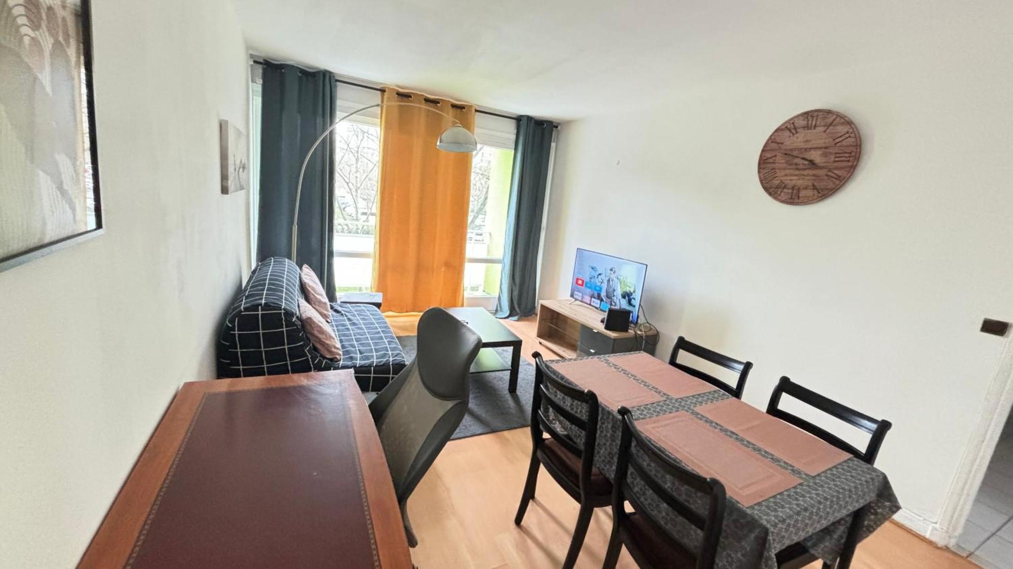 Deux Pieces Ris Orangis Apartment Ris-Orangis Екстериор снимка